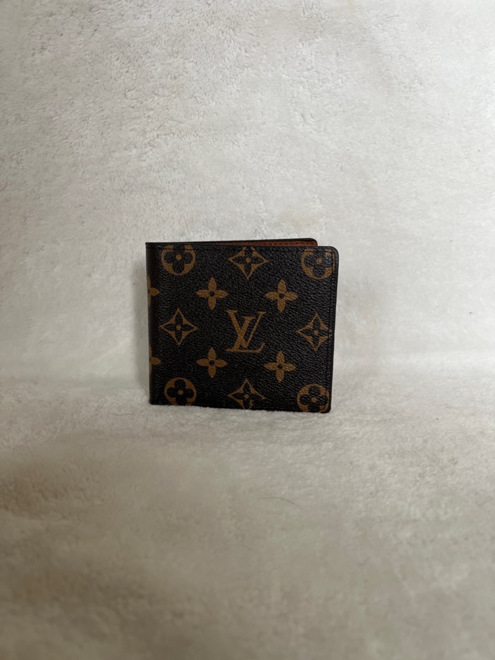 Louis Vuitton Monogram Canvas Men's Wallet in Brown